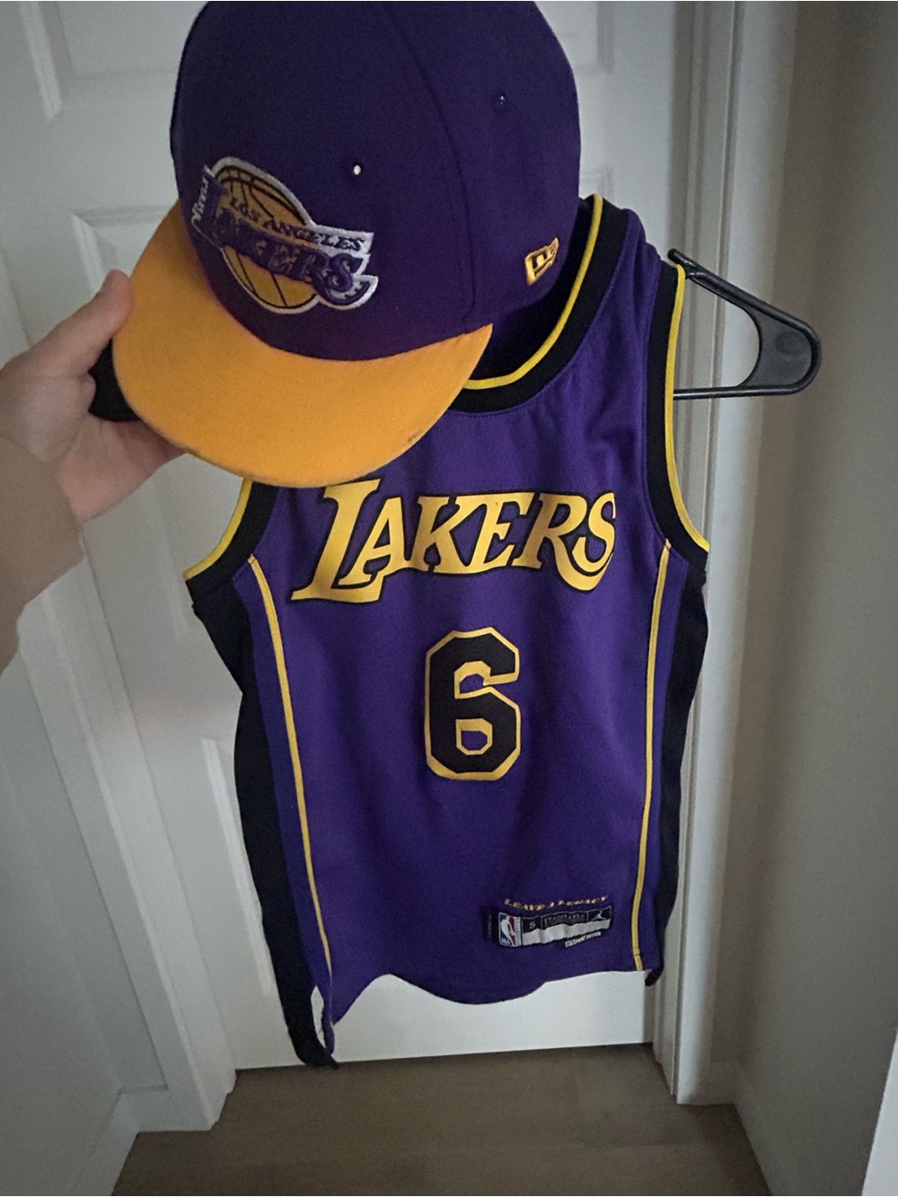 Youth Lakers Set